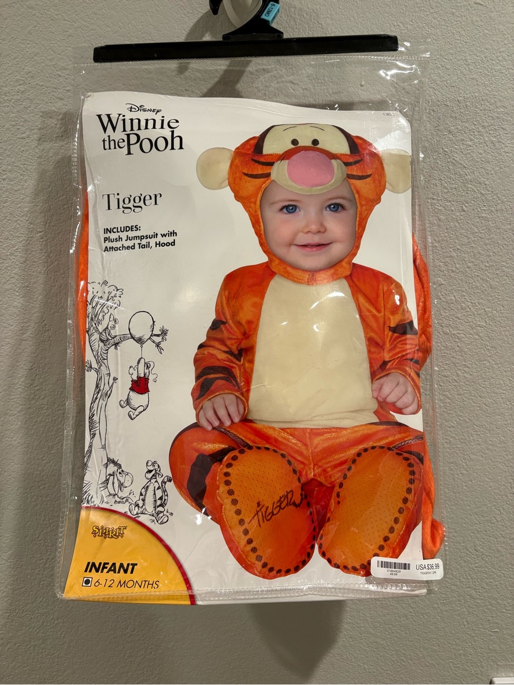 Spirit Halloween Baby Tigger Costume Winnie the Pooh Size 6-12 Months New